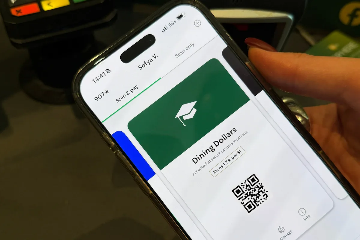 Photo of the Starbucks app with the Dining Dollar payment method.